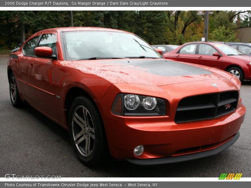 Go Mango! Orange / Dark Slate Gray/Light Graystone 2006 Dodge Charger R/T Daytona