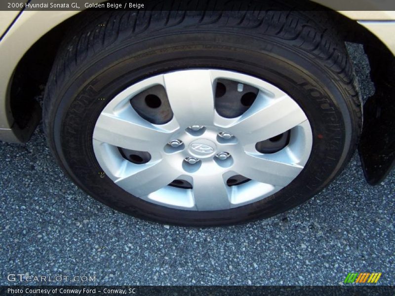 Golden Beige / Beige 2006 Hyundai Sonata GL