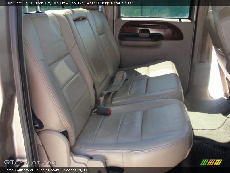 Arizona Beige Metallic / Tan 2005 Ford F250 Super Duty FX4 Crew Cab 4x4
