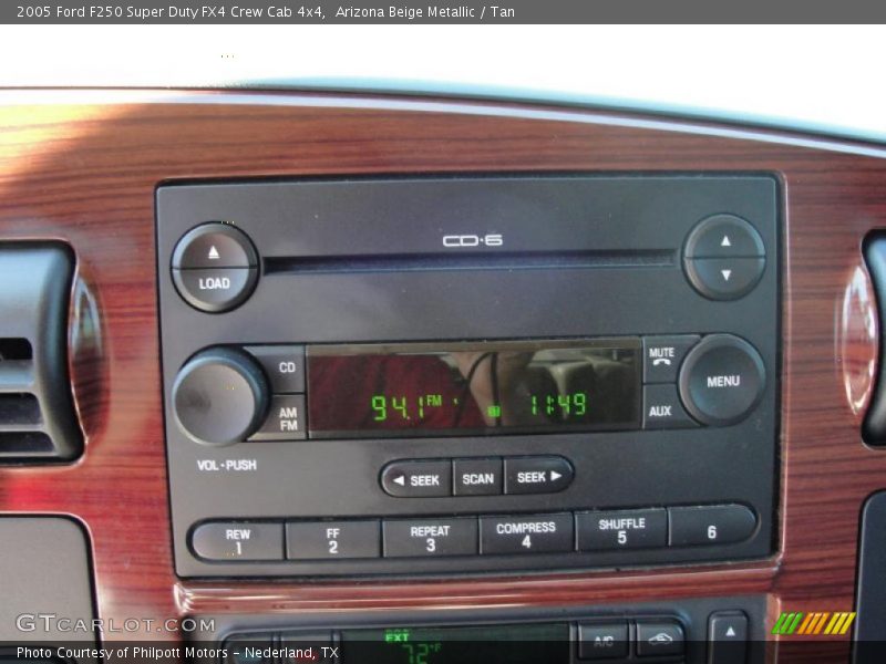 Arizona Beige Metallic / Tan 2005 Ford F250 Super Duty FX4 Crew Cab 4x4