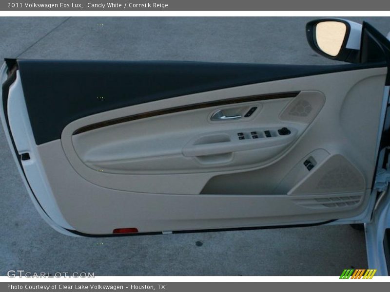 Candy White / Cornsilk Beige 2011 Volkswagen Eos Lux
