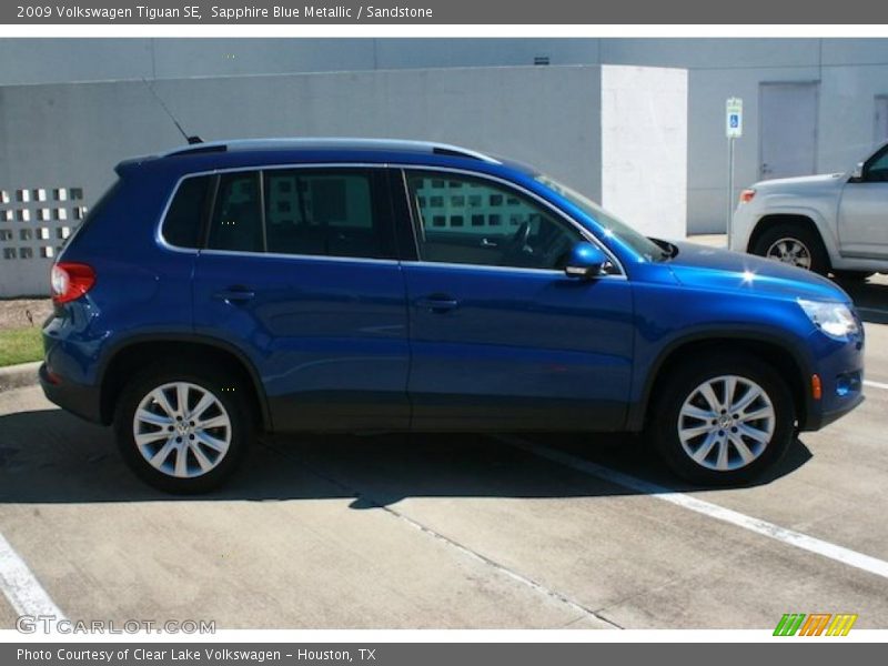 Sapphire Blue Metallic / Sandstone 2009 Volkswagen Tiguan SE