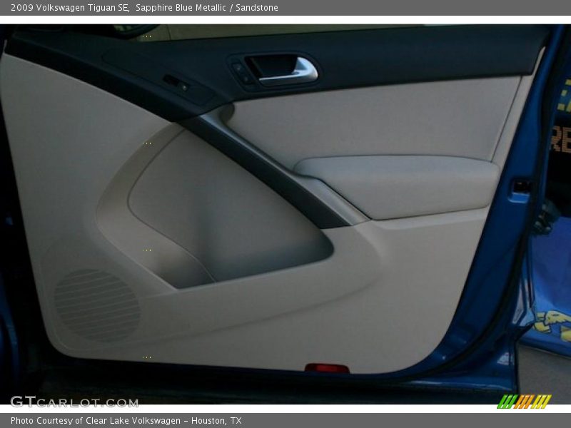 Sapphire Blue Metallic / Sandstone 2009 Volkswagen Tiguan SE