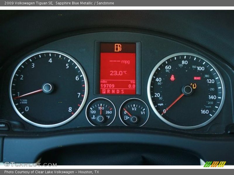 Sapphire Blue Metallic / Sandstone 2009 Volkswagen Tiguan SE