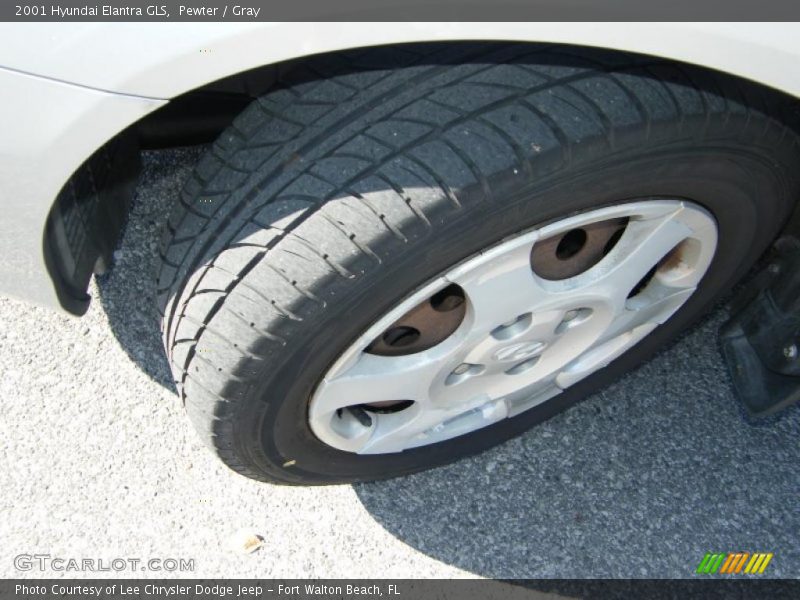 Pewter / Gray 2001 Hyundai Elantra GLS