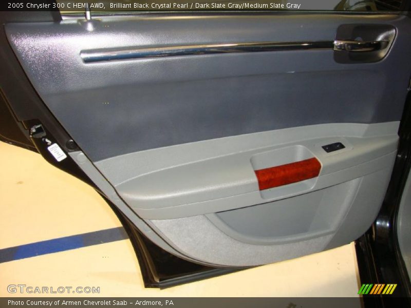 Brilliant Black Crystal Pearl / Dark Slate Gray/Medium Slate Gray 2005 Chrysler 300 C HEMI AWD