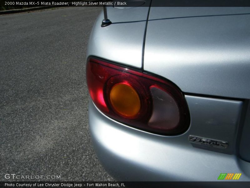 Highlight Silver Metallic / Black 2000 Mazda MX-5 Miata Roadster