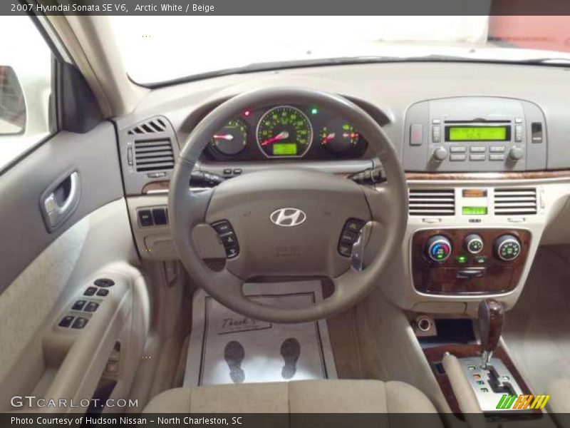 Arctic White / Beige 2007 Hyundai Sonata SE V6