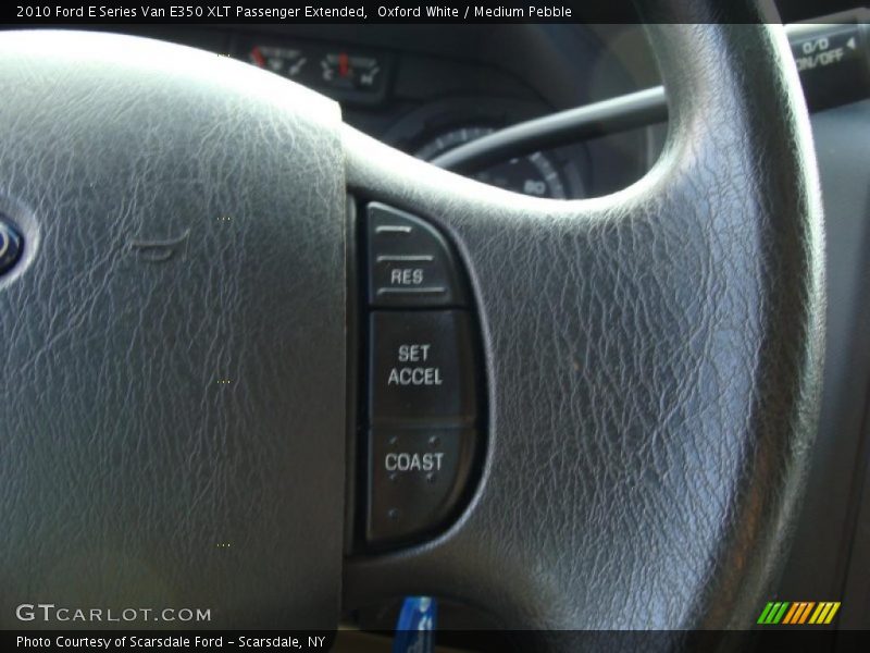 Oxford White / Medium Pebble 2010 Ford E Series Van E350 XLT Passenger Extended