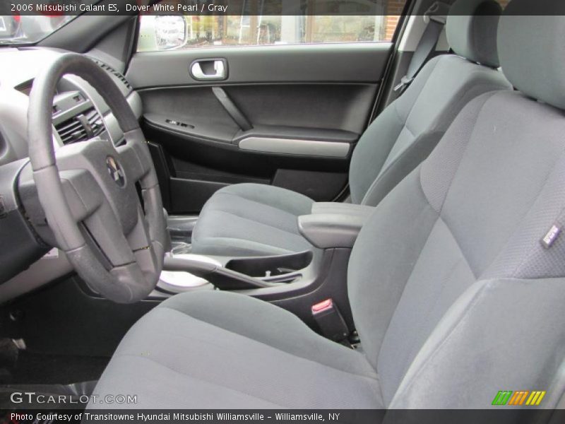 Dover White Pearl / Gray 2006 Mitsubishi Galant ES