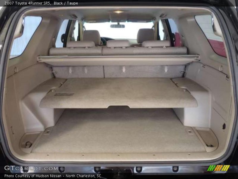 Black / Taupe 2007 Toyota 4Runner SR5