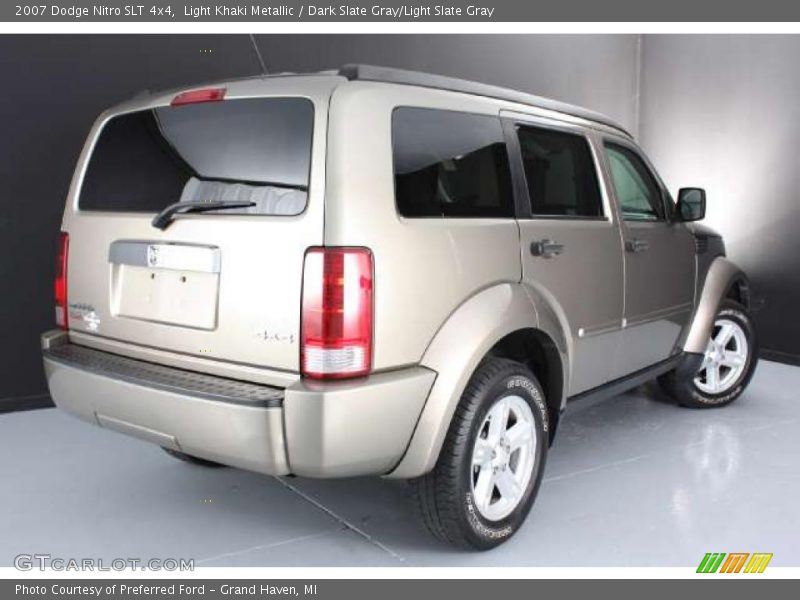 Light Khaki Metallic / Dark Slate Gray/Light Slate Gray 2007 Dodge Nitro SLT 4x4