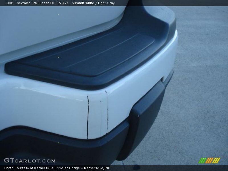 Summit White / Light Gray 2006 Chevrolet TrailBlazer EXT LS 4x4