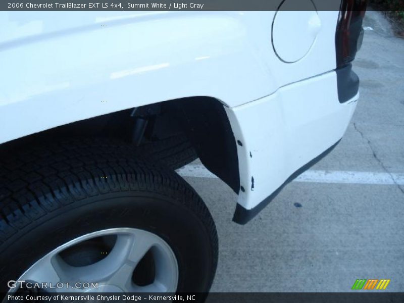 Summit White / Light Gray 2006 Chevrolet TrailBlazer EXT LS 4x4