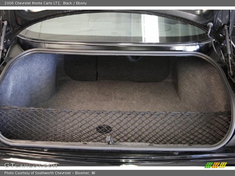 Black / Ebony 2006 Chevrolet Monte Carlo LTZ