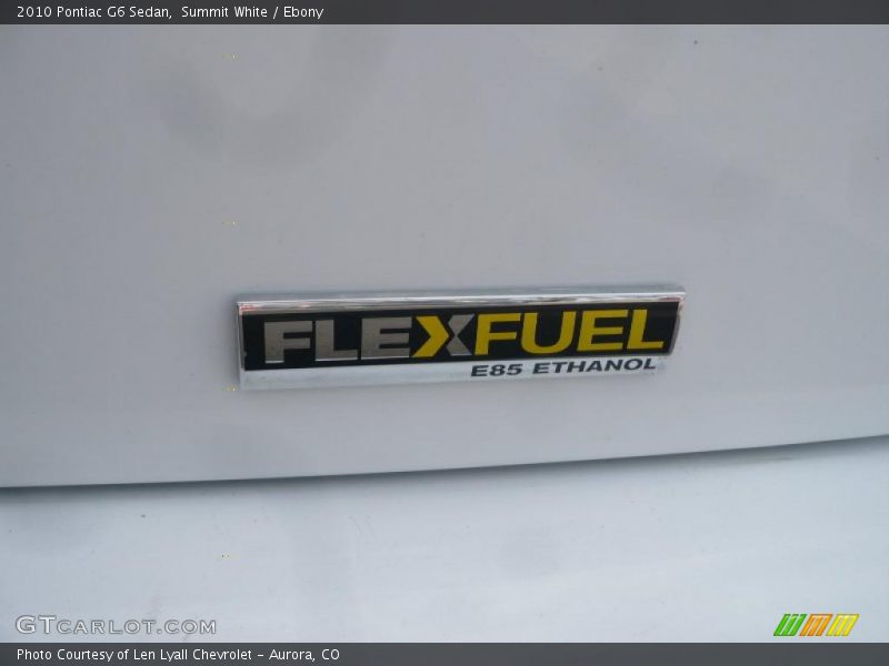 Summit White / Ebony 2010 Pontiac G6 Sedan