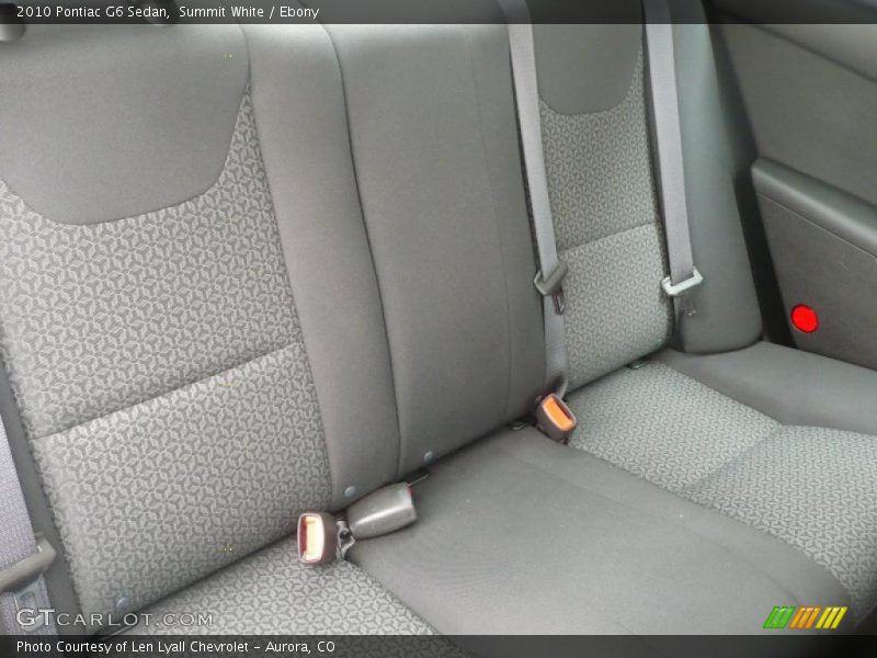 Summit White / Ebony 2010 Pontiac G6 Sedan