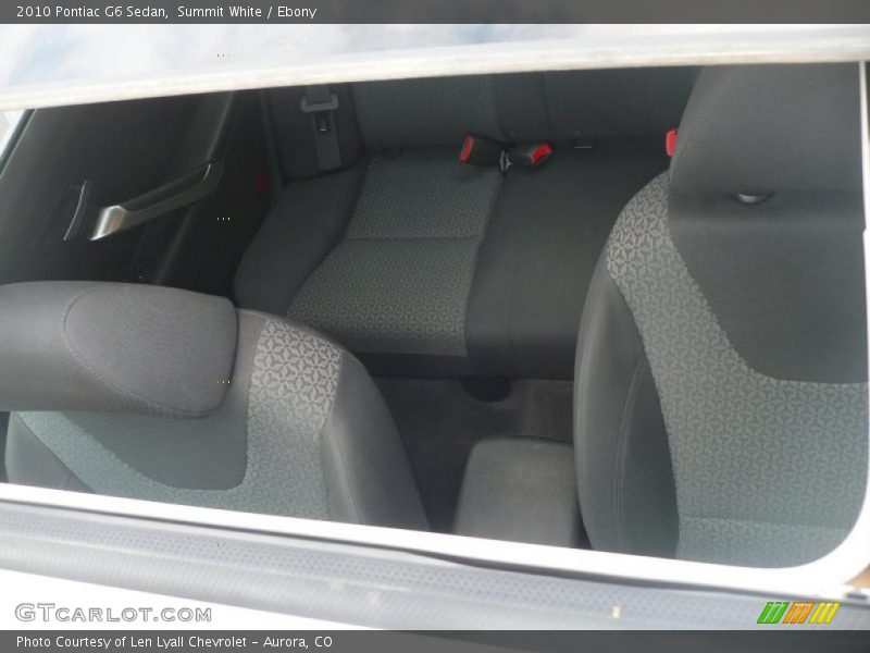Summit White / Ebony 2010 Pontiac G6 Sedan