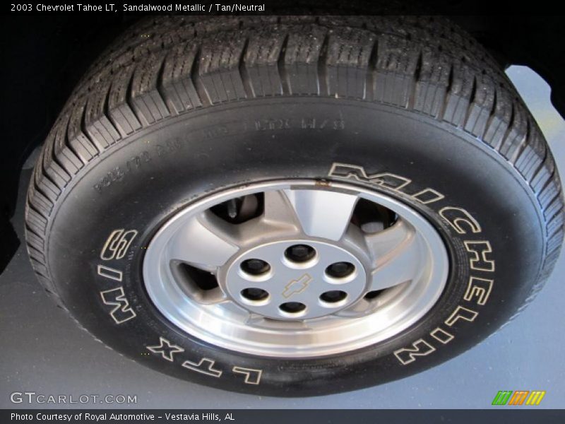 Sandalwood Metallic / Tan/Neutral 2003 Chevrolet Tahoe LT