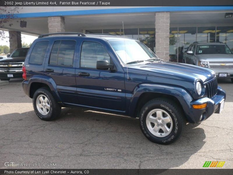 Patriot Blue Pearlcoat / Taupe 2002 Jeep Liberty Limited 4x4