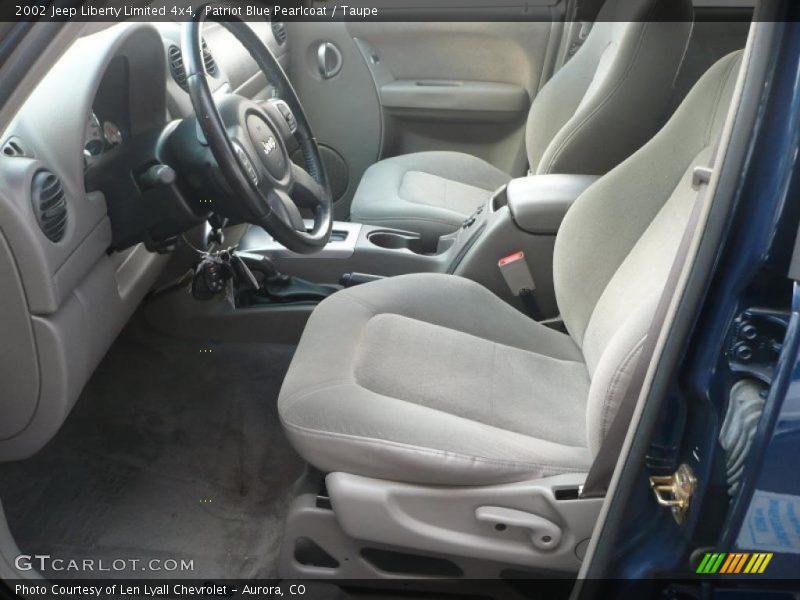 Patriot Blue Pearlcoat / Taupe 2002 Jeep Liberty Limited 4x4