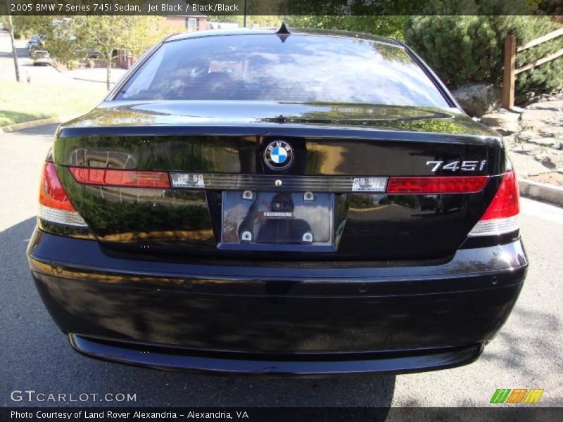 Jet Black / Black/Black 2005 BMW 7 Series 745i Sedan