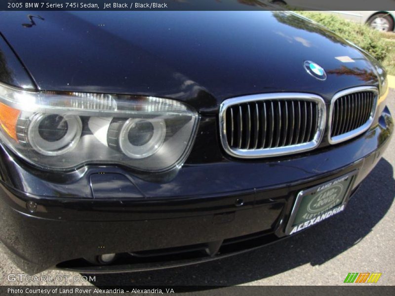 Jet Black / Black/Black 2005 BMW 7 Series 745i Sedan