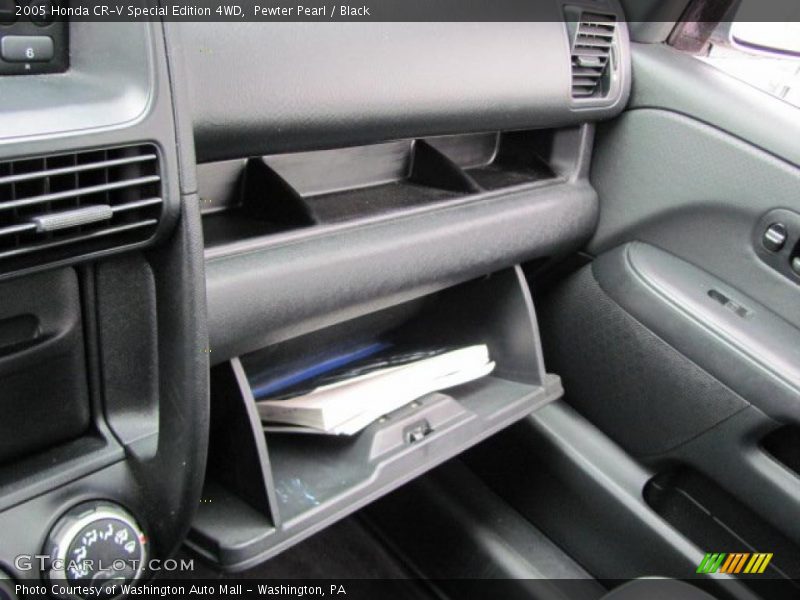 Pewter Pearl / Black 2005 Honda CR-V Special Edition 4WD