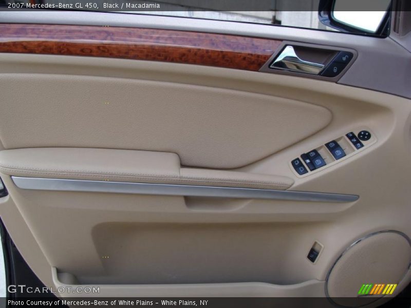 Black / Macadamia 2007 Mercedes-Benz GL 450