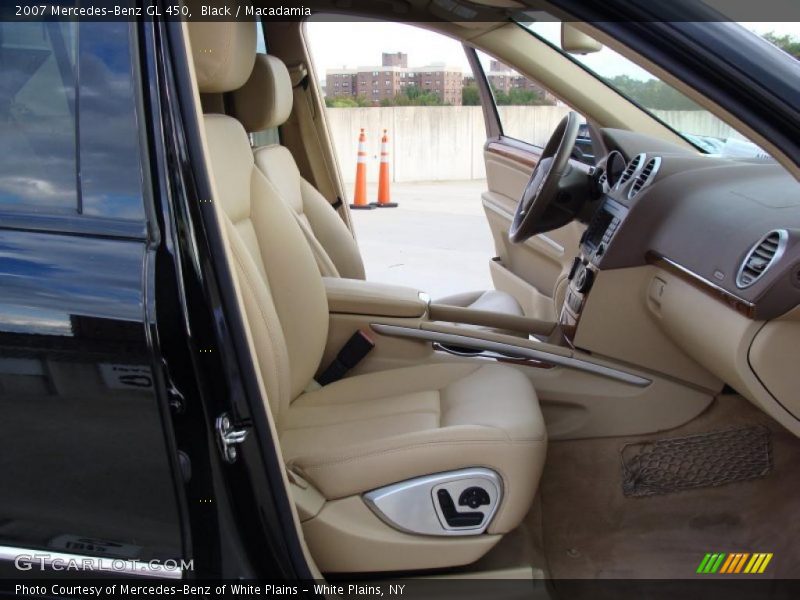 Black / Macadamia 2007 Mercedes-Benz GL 450
