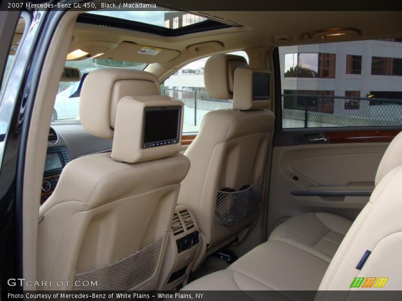 Black / Macadamia 2007 Mercedes-Benz GL 450