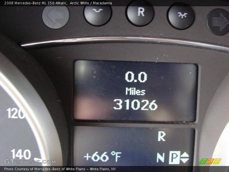 Arctic White / Macadamia 2008 Mercedes-Benz ML 350 4Matic