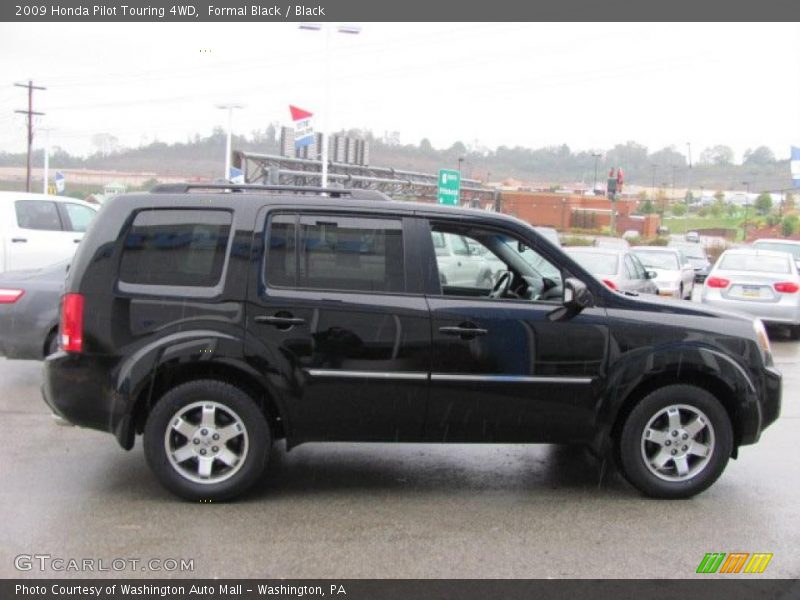 Formal Black / Black 2009 Honda Pilot Touring 4WD