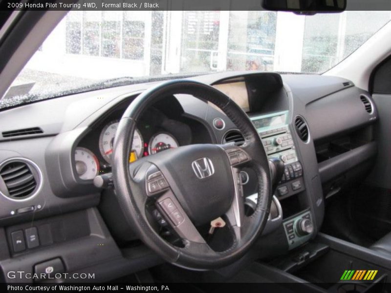 Formal Black / Black 2009 Honda Pilot Touring 4WD