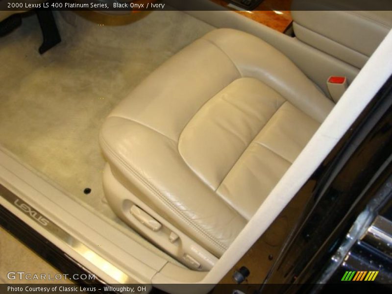 Black Onyx / Ivory 2000 Lexus LS 400 Platinum Series