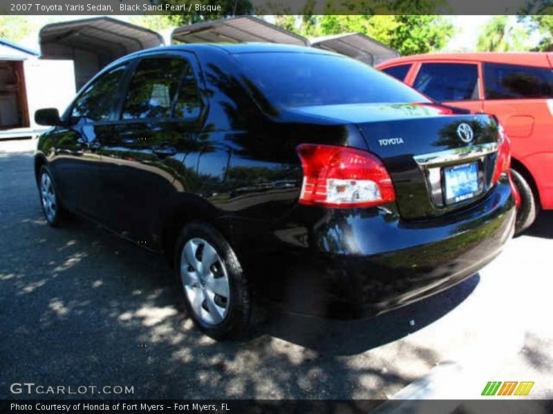 Black Sand Pearl / Bisque 2007 Toyota Yaris Sedan