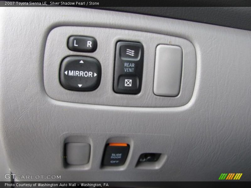 Silver Shadow Pearl / Stone 2007 Toyota Sienna LE