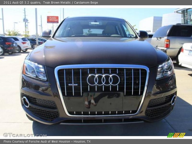 Teak Brown Metallic / Cardamom Beige 2011 Audi Q5 3.2 quattro