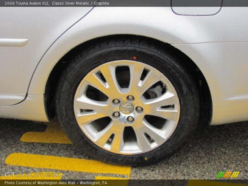 Classic Silver Metallic / Graphite 2009 Toyota Avalon XLS