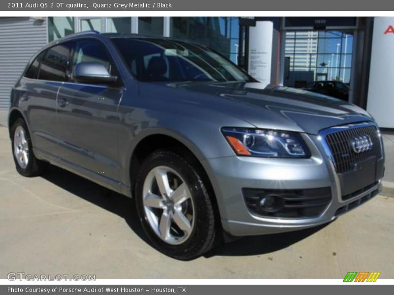 Quartz Grey Metallic / Black 2011 Audi Q5 2.0T quattro