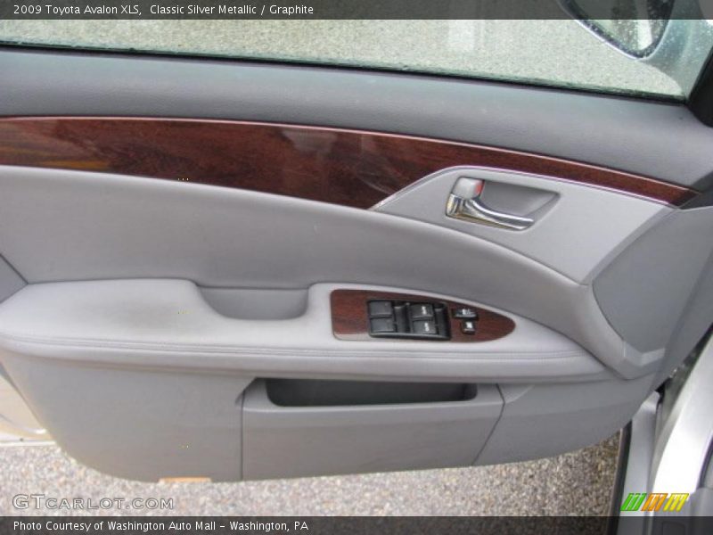 Classic Silver Metallic / Graphite 2009 Toyota Avalon XLS
