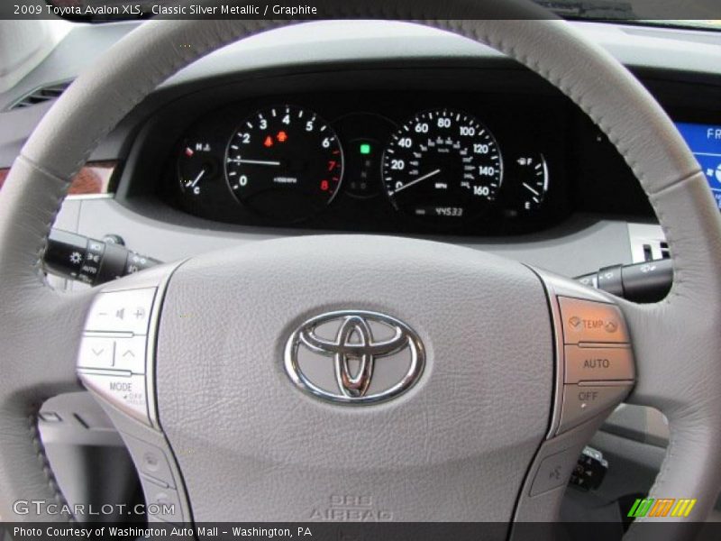 Classic Silver Metallic / Graphite 2009 Toyota Avalon XLS