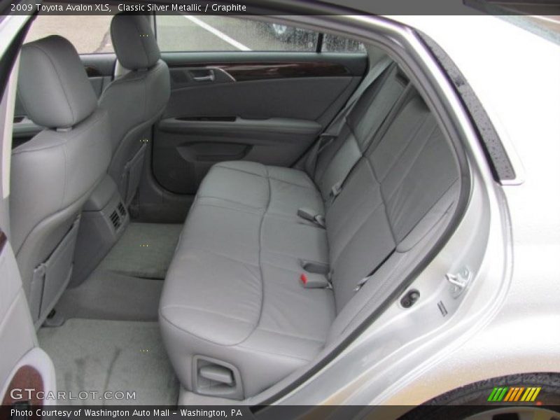 Classic Silver Metallic / Graphite 2009 Toyota Avalon XLS