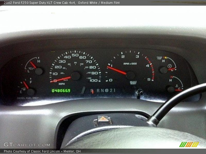 Oxford White / Medium Flint 2002 Ford F250 Super Duty XLT Crew Cab 4x4