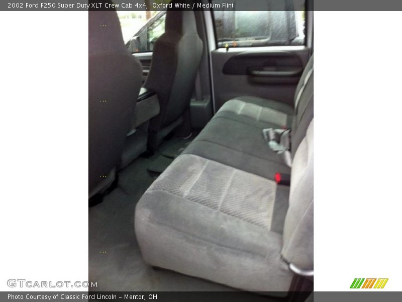 Oxford White / Medium Flint 2002 Ford F250 Super Duty XLT Crew Cab 4x4