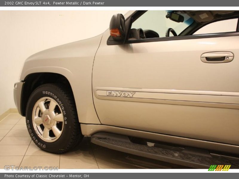 Pewter Metallic / Dark Pewter 2002 GMC Envoy SLT 4x4