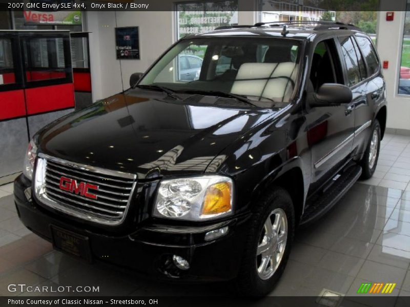 Onyx Black / Ebony 2007 GMC Envoy SLE 4x4