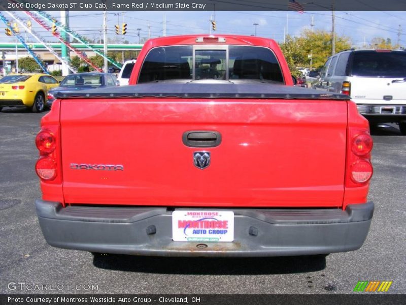 Flame Red / Medium Slate Gray 2006 Dodge Dakota ST Club Cab