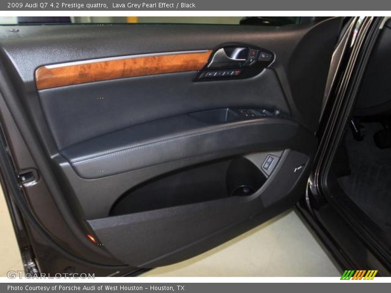 Lava Grey Pearl Effect / Black 2009 Audi Q7 4.2 Prestige quattro
