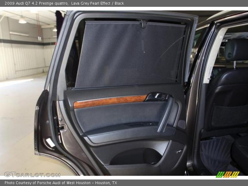 Lava Grey Pearl Effect / Black 2009 Audi Q7 4.2 Prestige quattro